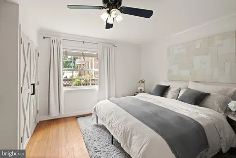 $1,115,000 | 4843 Arlington Boulevard, Arlington, VA 22203