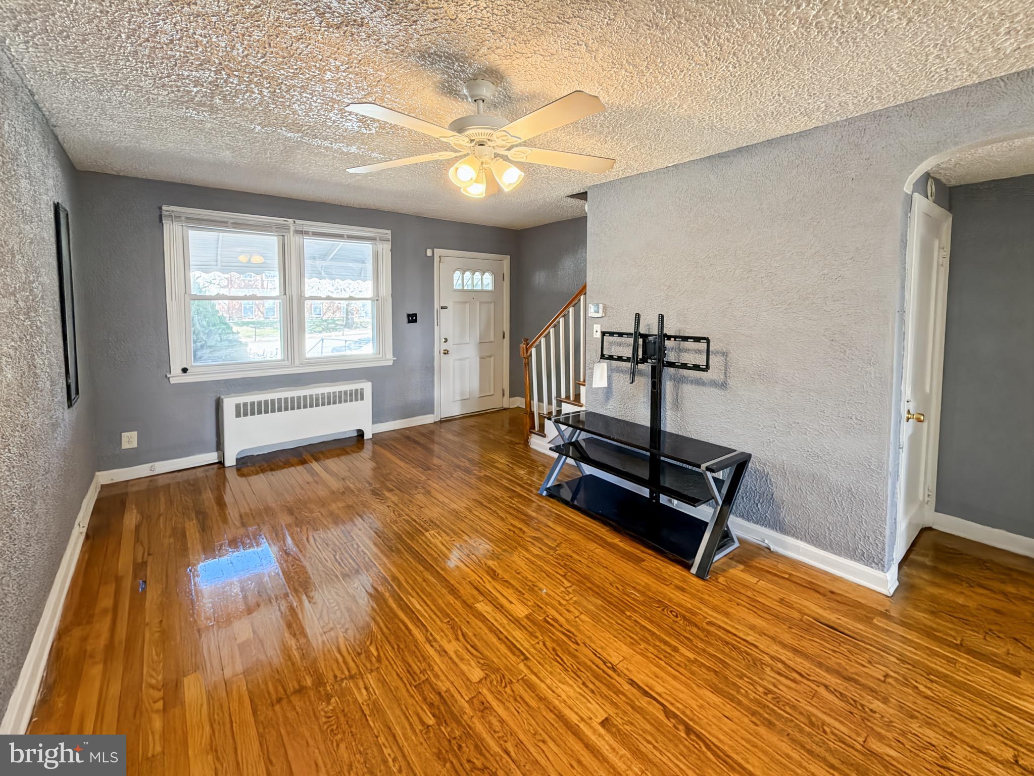 2709 East Hoffman Street Baltimore, MD 21213 - Photo 5 of 39
