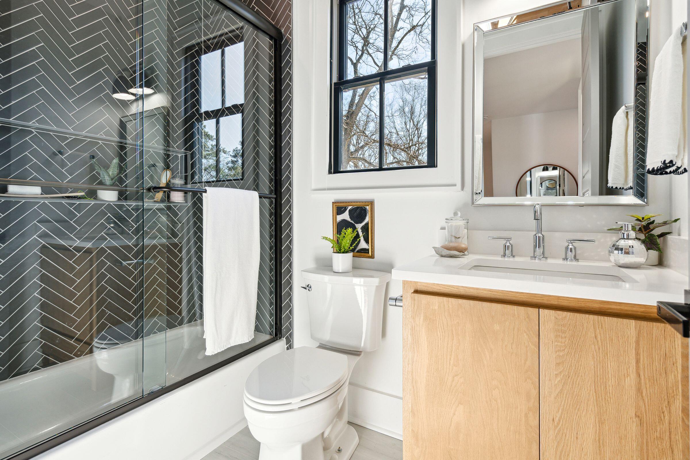 32 Wedgepark Road Charleston, SC 29407 - Photo 41 of 47 Bathroom 3