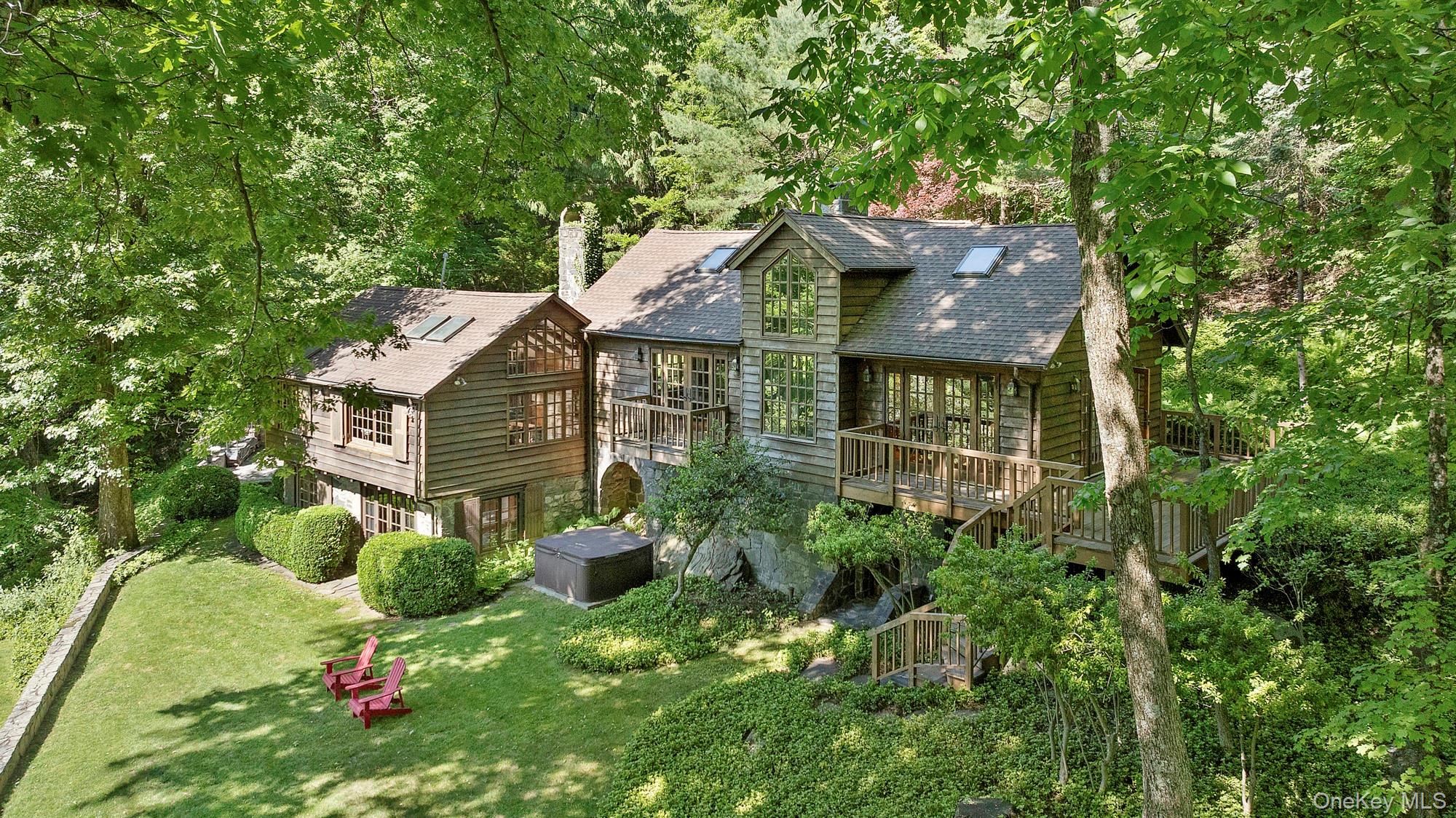 678 Golf Ridge Road Carmel, NY 10512 - Photo 1 of 19
