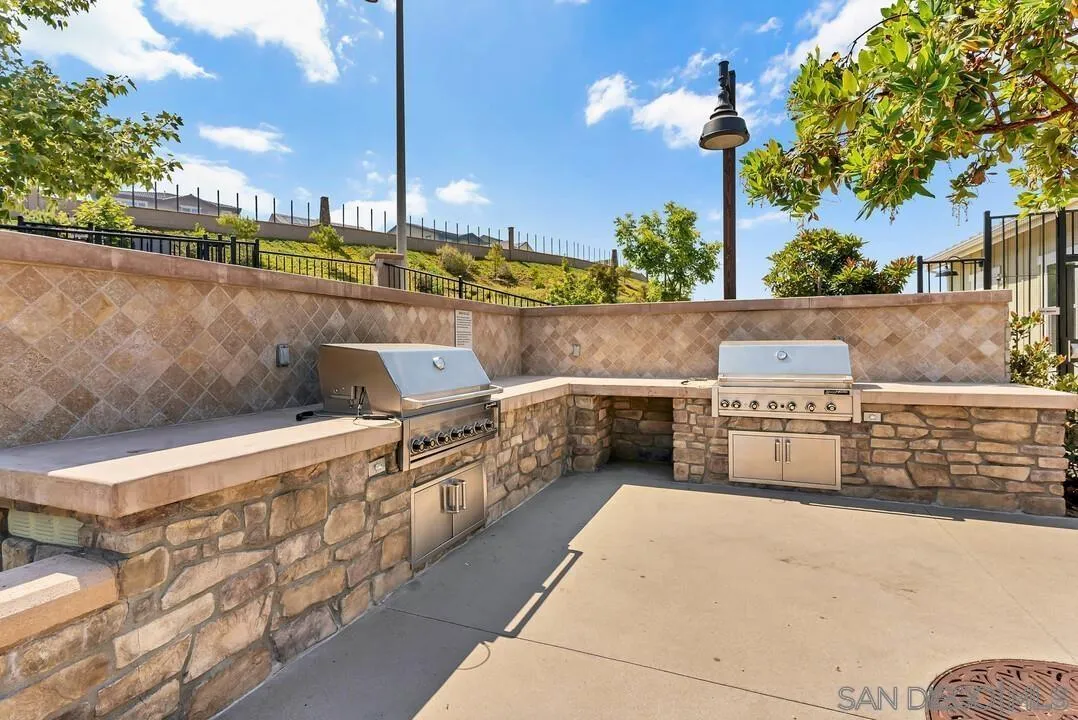 35309 Kinsky Way Fallbrook, CA 92028 - Photo 53 of 62 BBQ