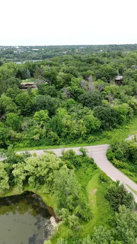 $109,900 | 2685 Carver Avenue, Maplewood, MN 55119