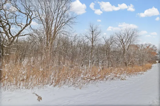 $109,900 | 2685 Carver Avenue, Maplewood, MN 55119