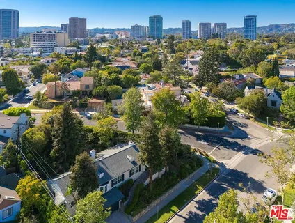 $2,849,000 | 1609 Comstock Avenue, Los Angeles, CA 90024