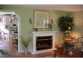 91 Cannongate III Road, Unit 91 Nashua, NH 03063 - Photo 2 of 9 Gallery Image 2