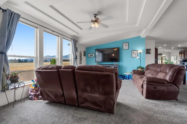 $930,000 | 38521 Tekoa Idaho Road, Unit 39204 COVE RD, Tekoa, WA 99033