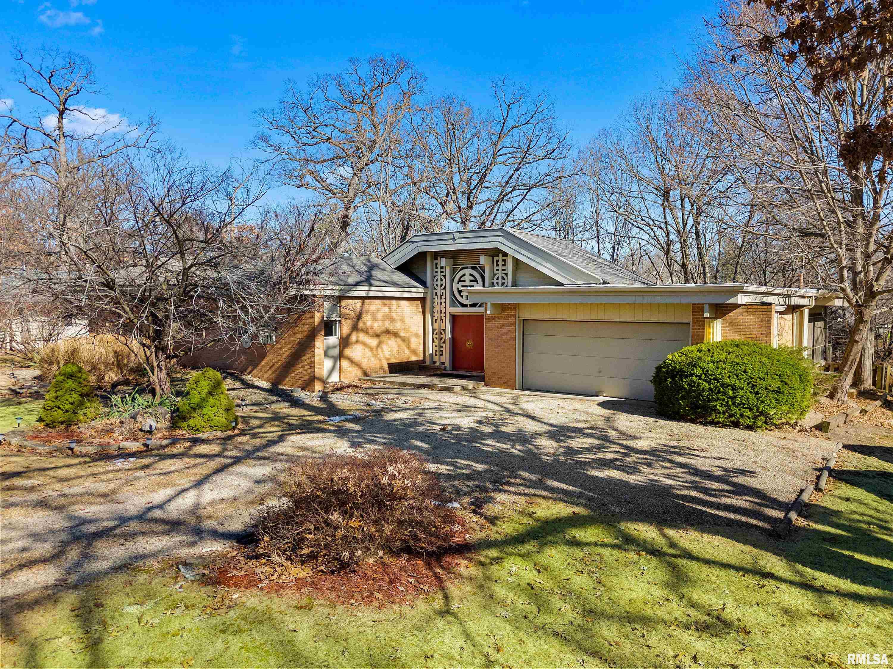 9156 North Timber Lane Peoria, IL 61615 - Photo 3 of 48