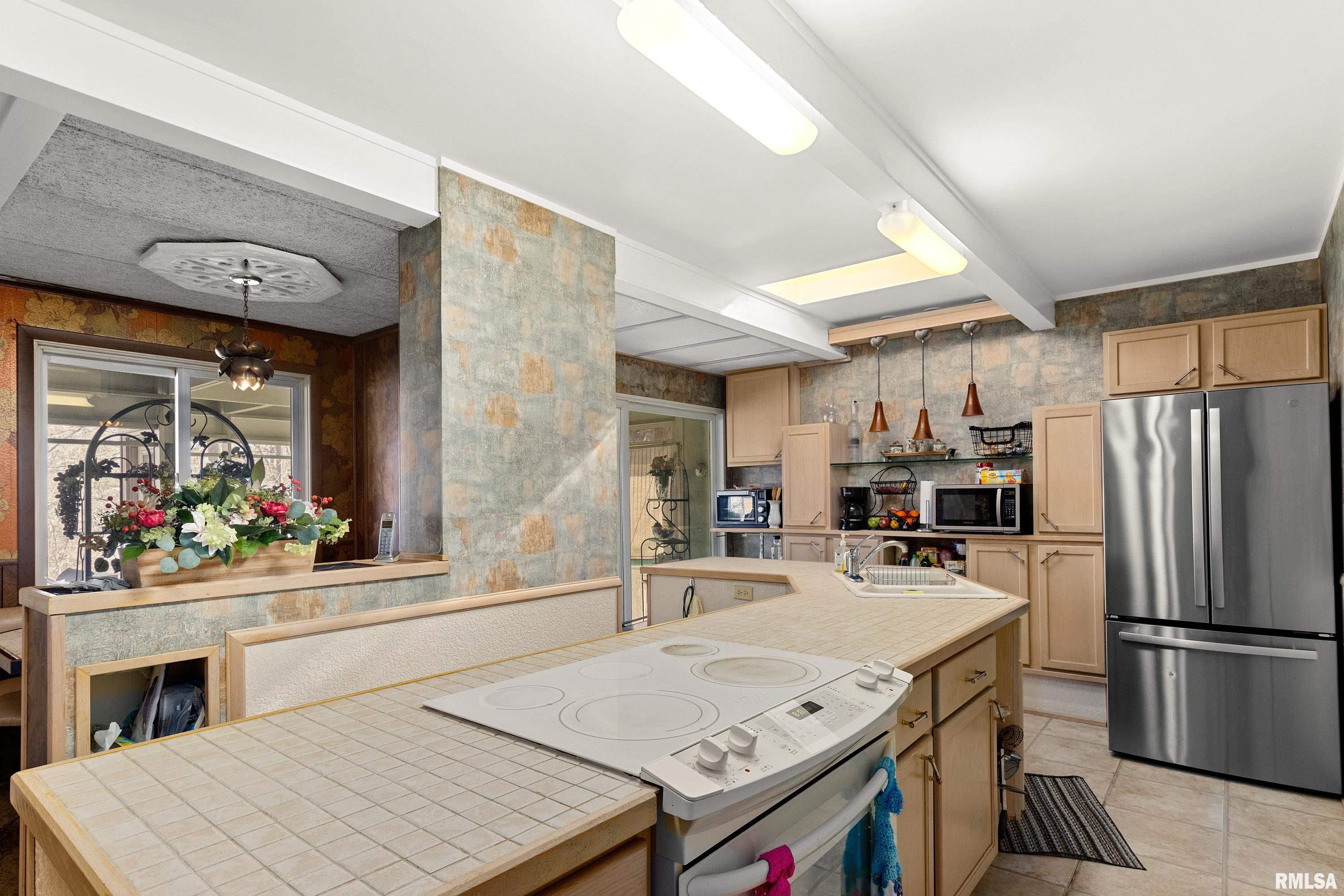 9156 North Timber Lane Peoria, IL 61615 - Photo 39 of 48