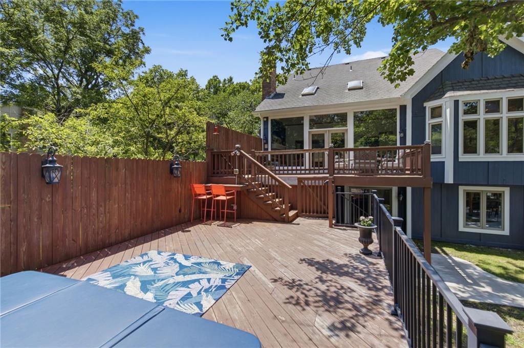 18065 Canterbury Road Stilwell, KS 66085 - Photo 10 of 61