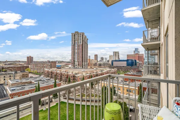 $1,750 | 929 Portland Avenue, Unit 908, Minneapolis, MN 55404