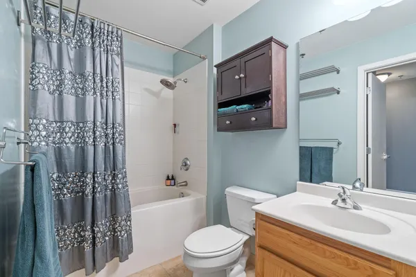 $1,750 | 929 Portland Avenue, Unit 908, Minneapolis, MN 55404