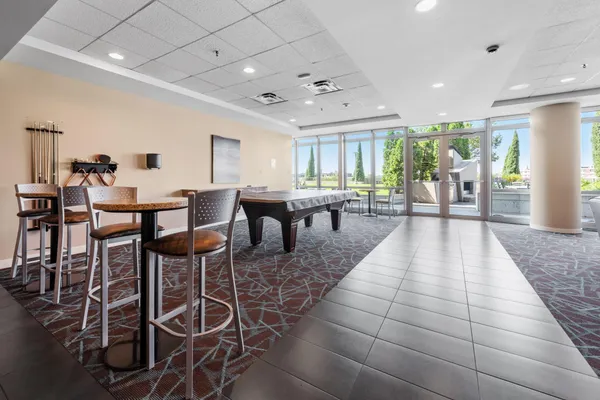 $1,750 | 929 Portland Avenue, Unit 908, Minneapolis, MN 55404
