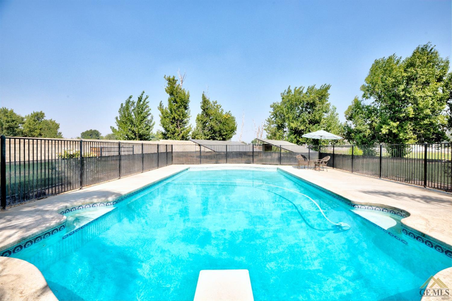 13934 Eberle Road Bakersfield, CA 93313 - Photo 28 of 35