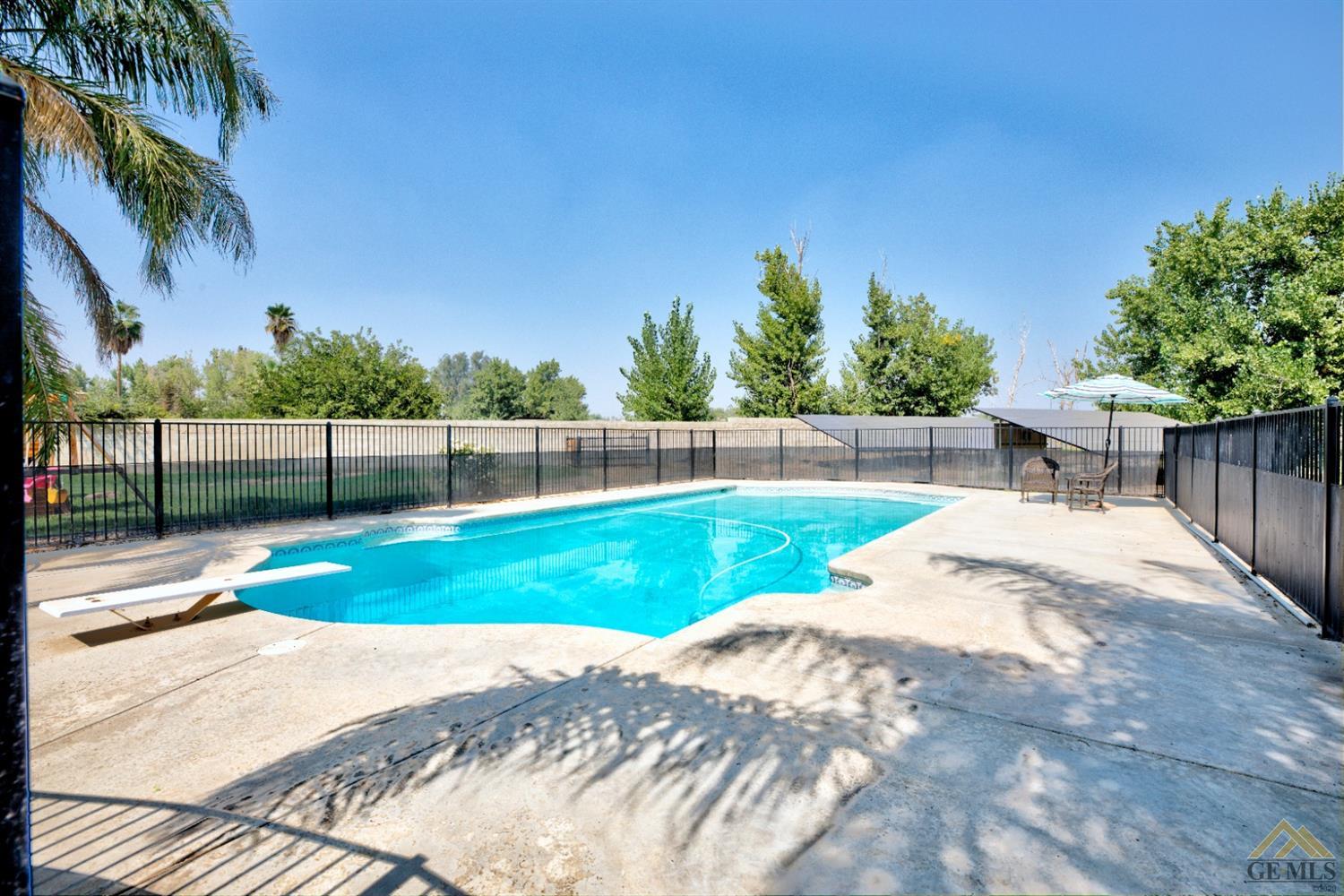 13934 Eberle Road Bakersfield, CA 93313 - Photo 29 of 35