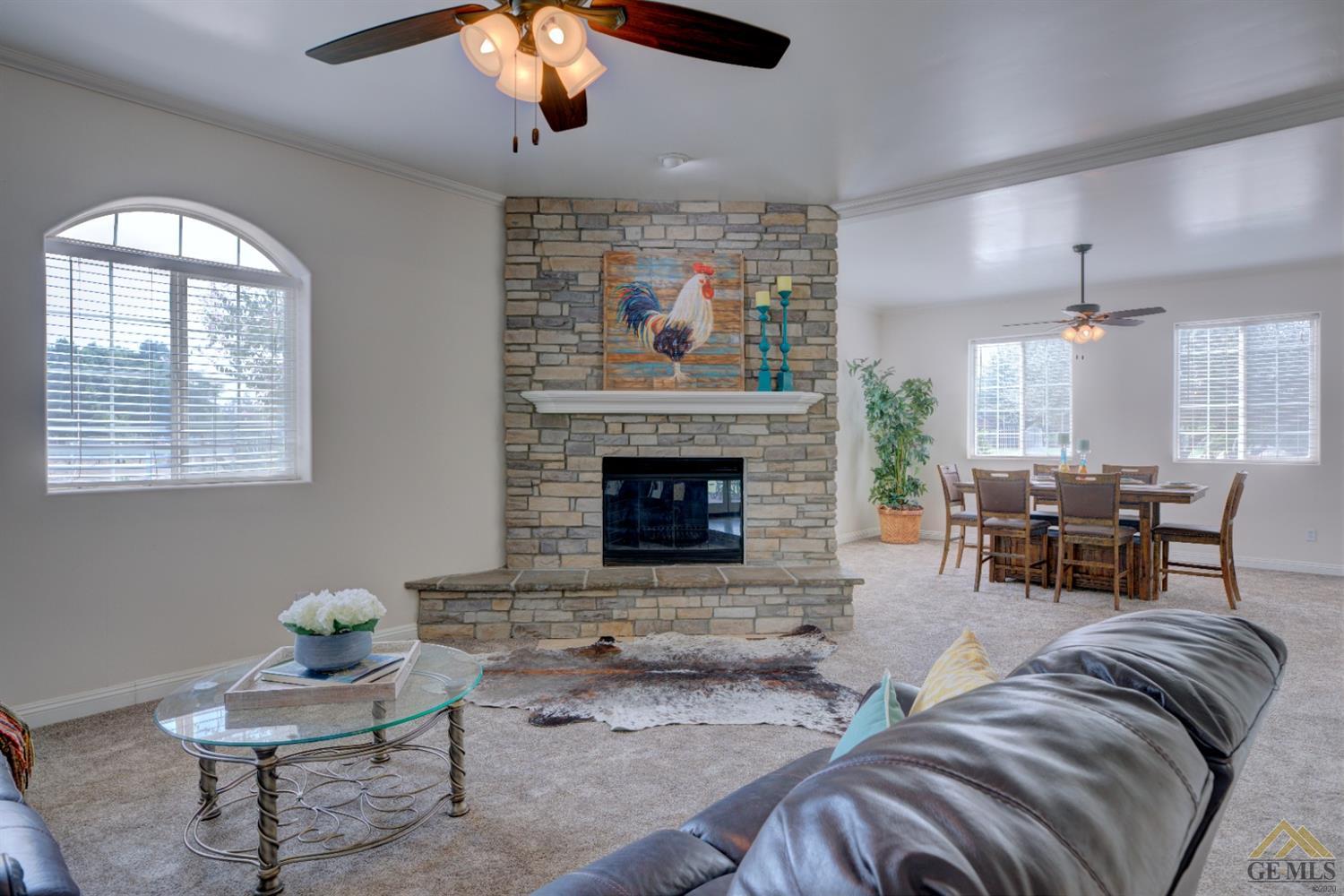 13934 Eberle Road Bakersfield, CA 93313 - Photo 6 of 35