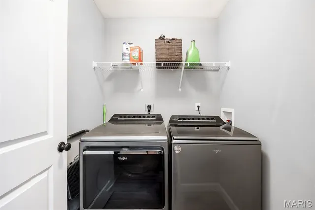 $354,999 | 233 Emerald Way East, Granite City, IL 62040