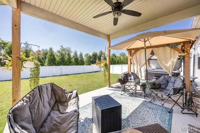 $354,999 | 233 Emerald Way East, Granite City, IL 62040