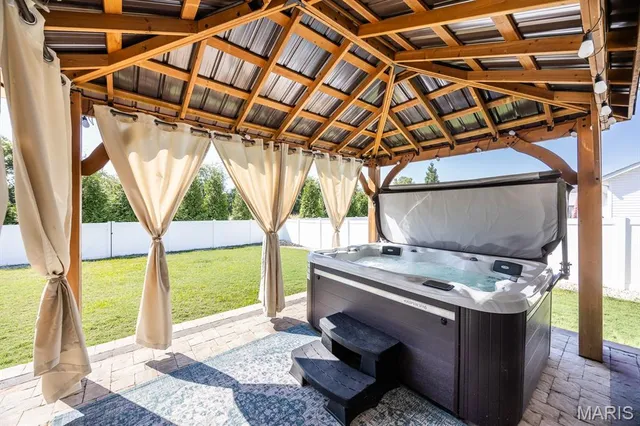 $354,999 | 233 Emerald Way East, Granite City, IL 62040