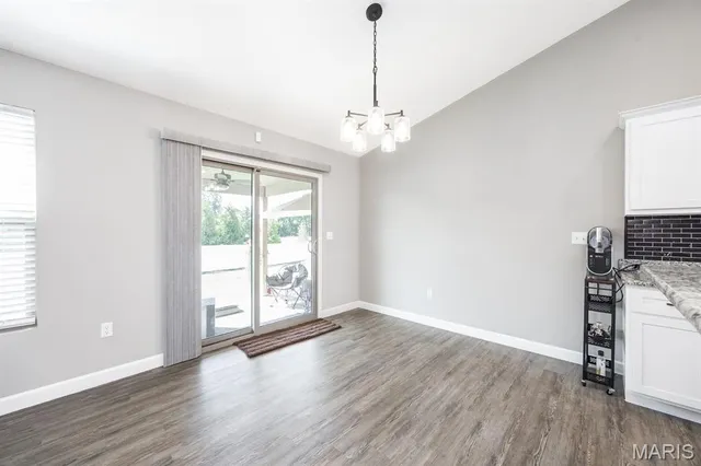 $354,999 | 233 Emerald Way East, Granite City, IL 62040