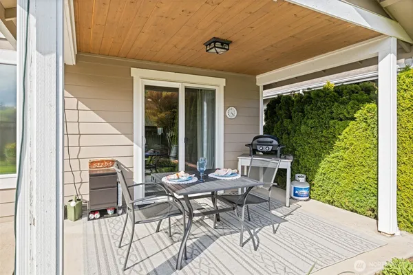 $559,000 | 41 West Lobelia Drive, Sequim, WA 98382