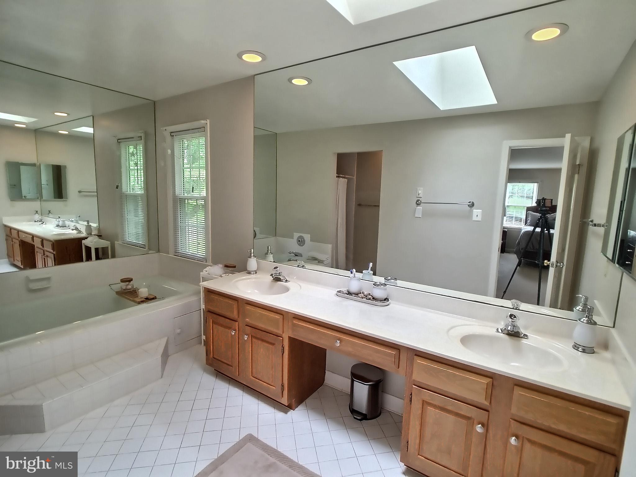 15225 Watergate Road Silver Spring, MD 20905 - Photo 20 of 27