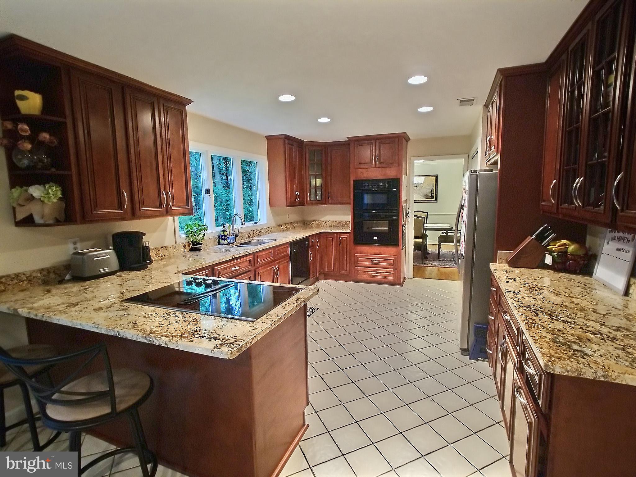 15225 Watergate Road Silver Spring, MD 20905 - Photo 9 of 27