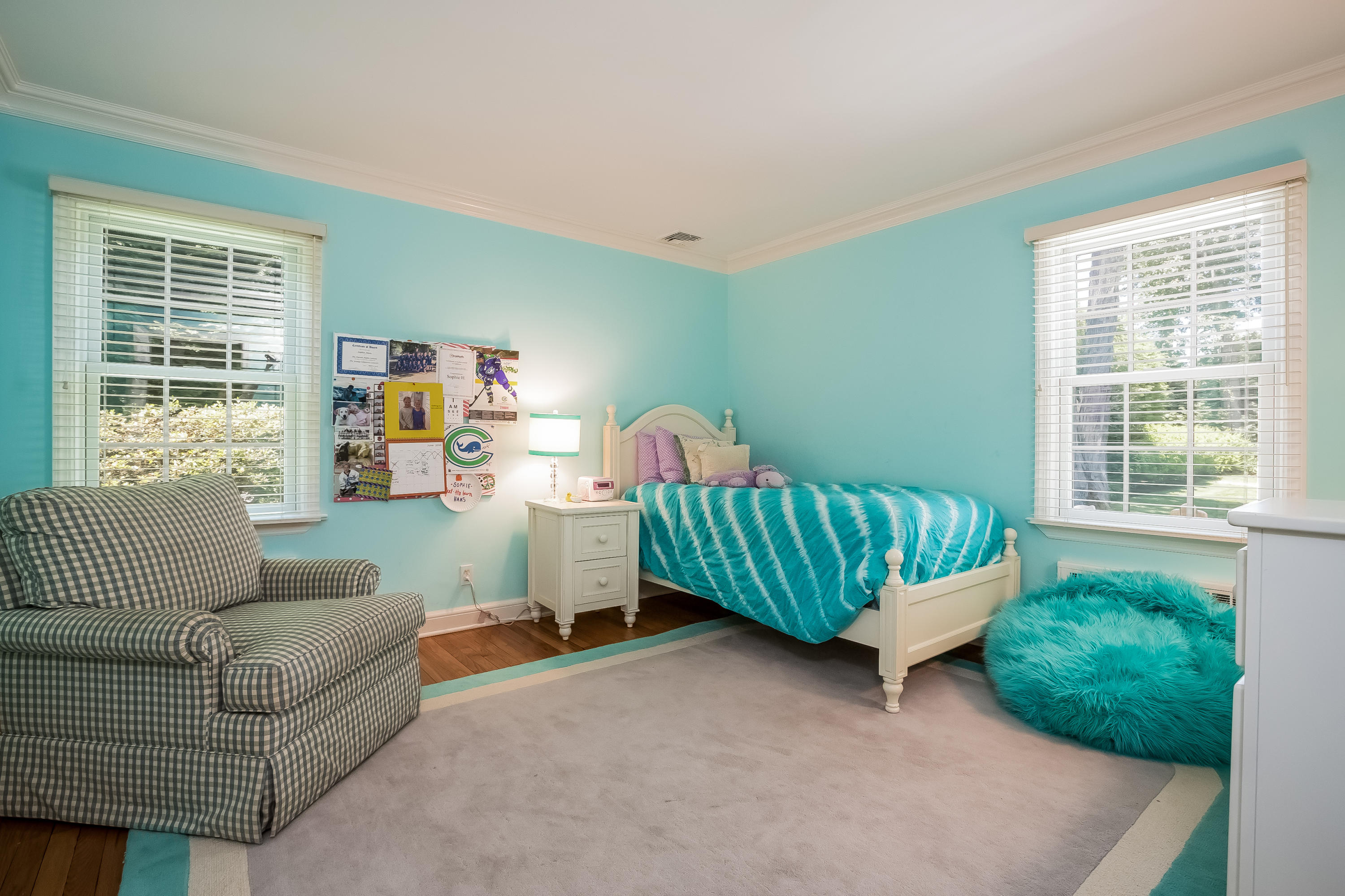 21 Sunset Road Darien, CT 06820 - Photo 14 of 29 a bedroom with furniture and a window
