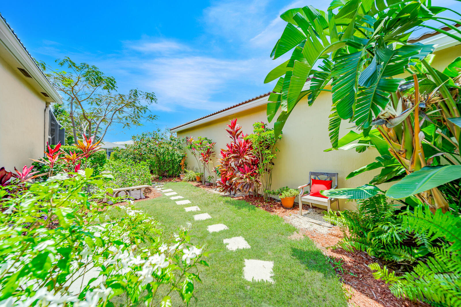 6474 Colomera Drive Boca Raton, FL 33433 - Photo 3 of 63 03-Exterior-5