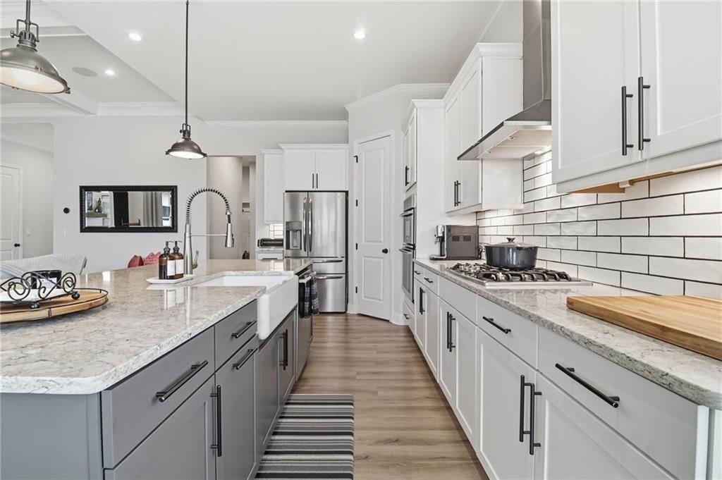 522 Edgewater Drive Canton, GA 30115 - Photo 14 of 69