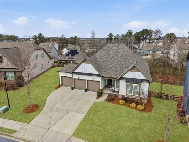 $789,000 | 522 Edgewater Drive, Canton, GA 30115