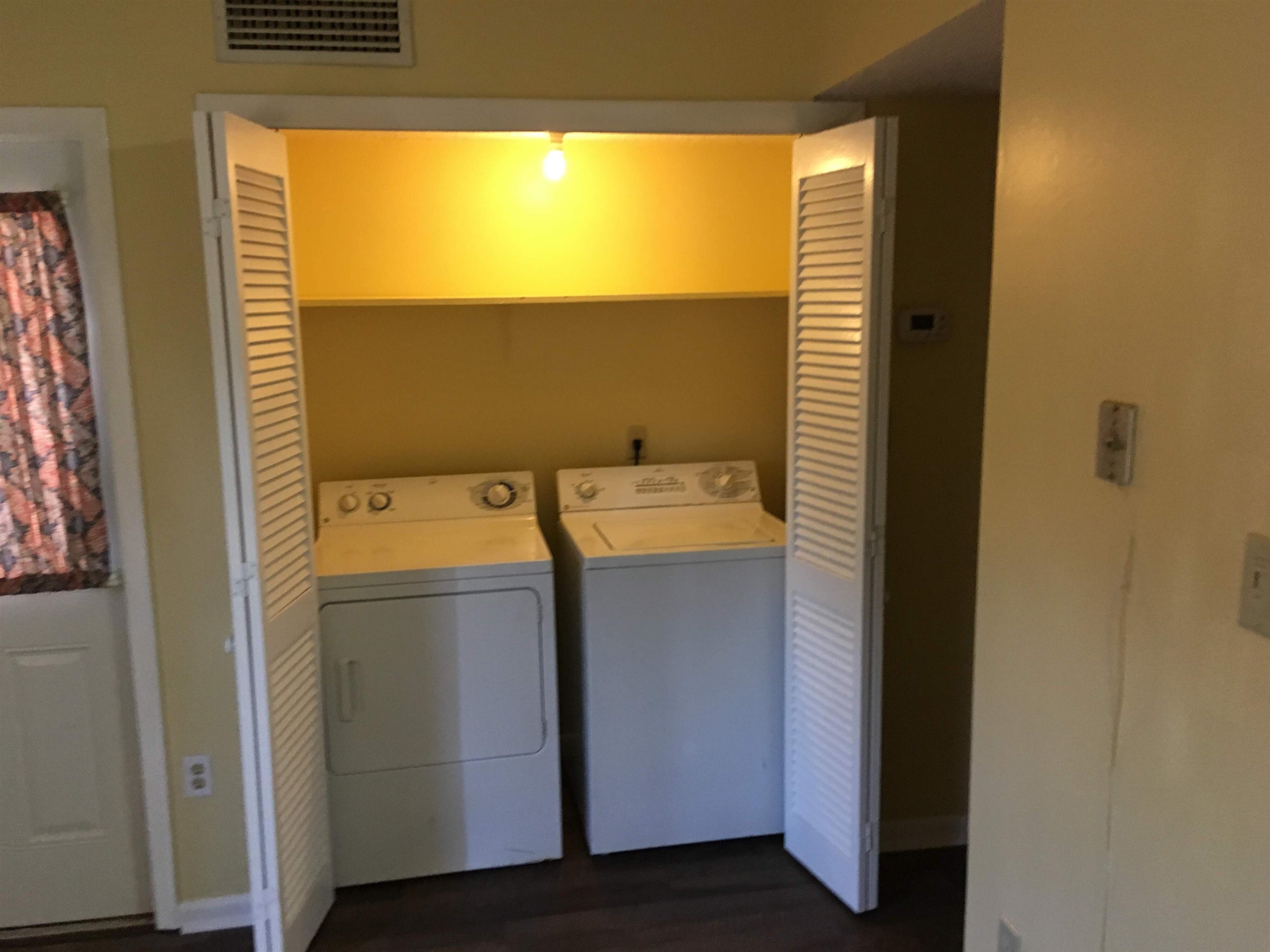 206 Belmont Road Tallahassee, FL 32301 - Photo 3 of 13