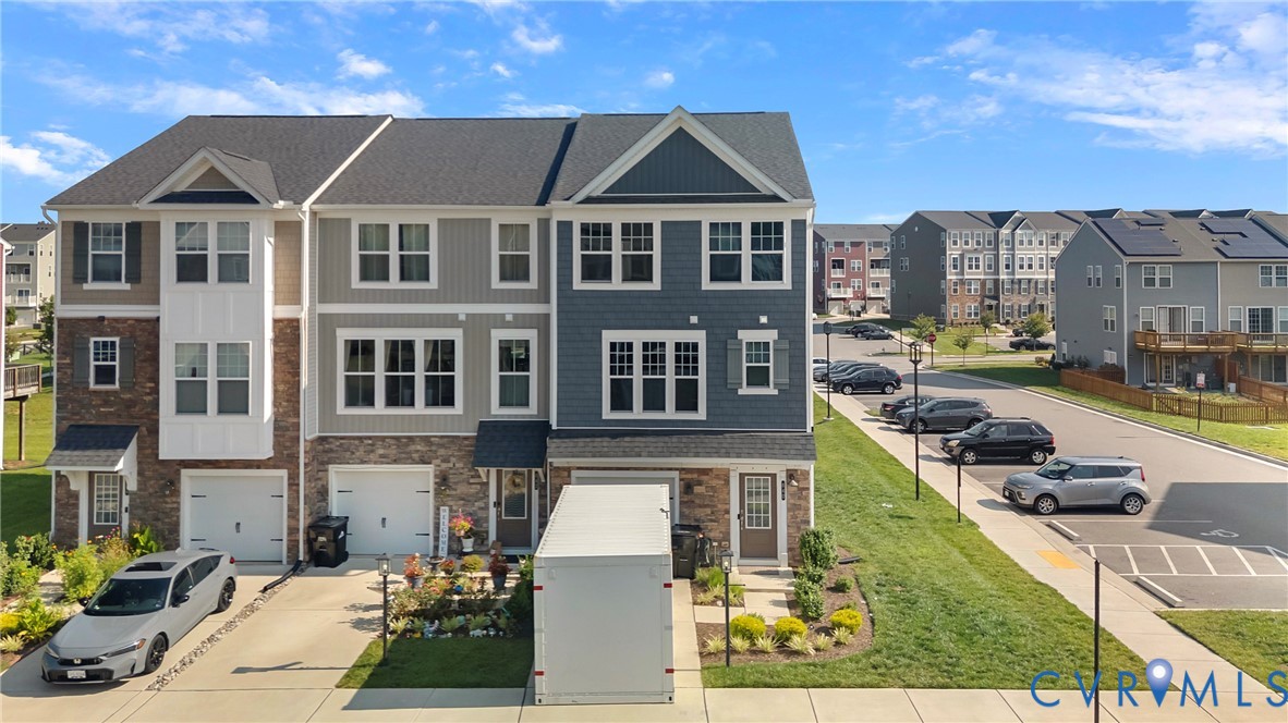 640 Rivanna Hill Road Glen Allen, VA 23060 - Photo 2 of 37 Multi-level townhome with an attached garage, pave