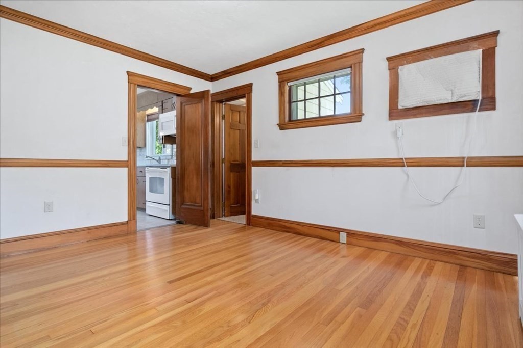 15 Barclay Road Boston, MA 02132 - Photo 17 of 39 Gallery Image 17