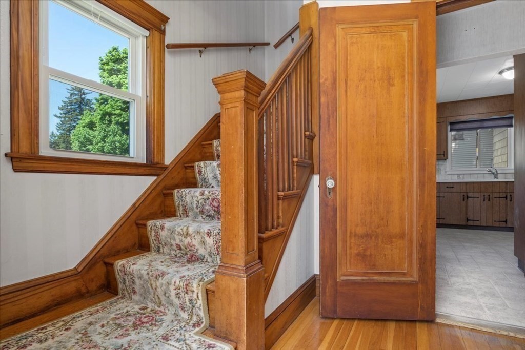 15 Barclay Road Boston, MA 02132 - Photo 20 of 39 Gallery Image 20