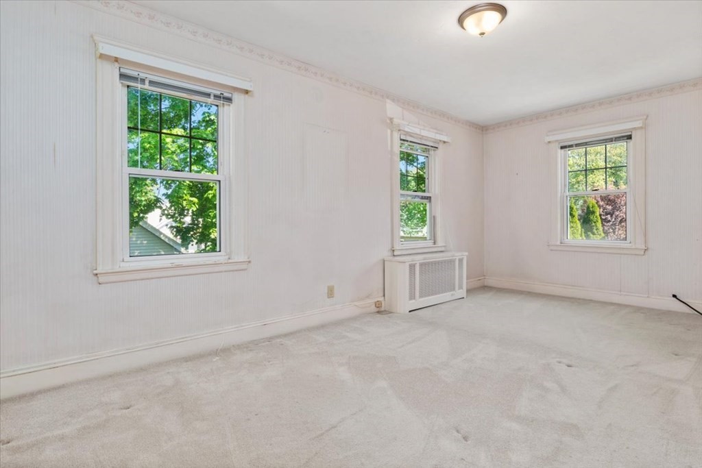 15 Barclay Road Boston, MA 02132 - Photo 21 of 39 Gallery Image 21