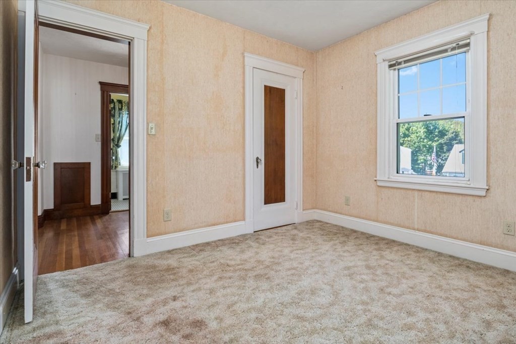 15 Barclay Road Boston, MA 02132 - Photo 23 of 39 Gallery Image 23