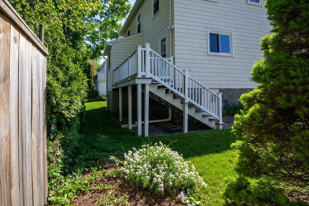 15 Barclay Road Boston, MA 02132 - Photo 31 of 39 Gallery Image 31