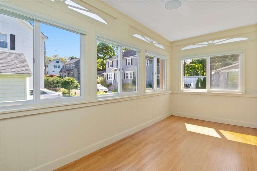 15 Barclay Road Boston, MA 02132 - Photo 10 of 39 Gallery Image 10