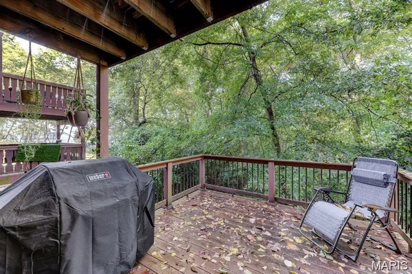 $189,900 | 5593 Baronridge Drive, Unit 5, St. Louis, MO 63129