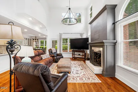 $725,000 | 100 Greensview Drive, Cary, NC 27518