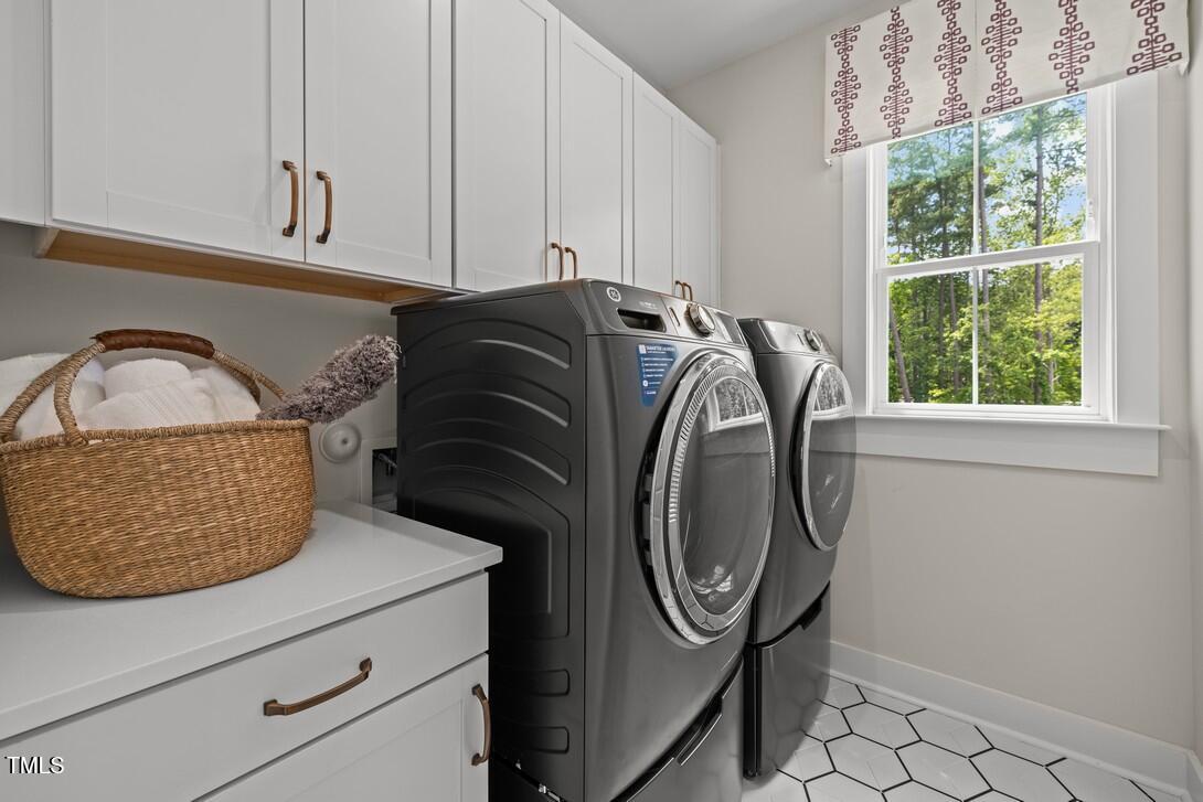 4734 Cypress Tree Lane Raleigh, NC 27612 - Photo 21 of 37 Elm Park 48_Laundry Room_6.24.24_webread