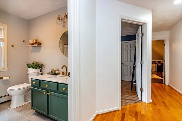 $564,900 | 195 Oakland Beach Avenue, Warwick, RI 02889