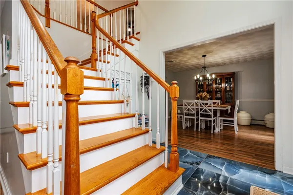 $564,900 | 195 Oakland Beach Avenue, Warwick, RI 02889