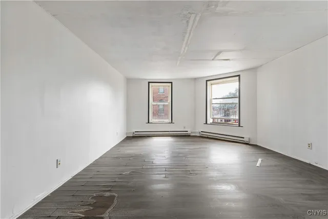 $219,900 | 826 North Townsend Street, Syracuse, NY 13208