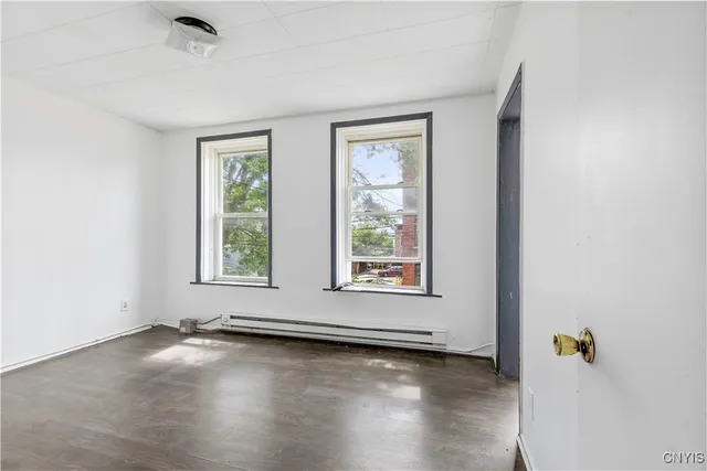 $219,900 | 826 North Townsend Street, Syracuse, NY 13208