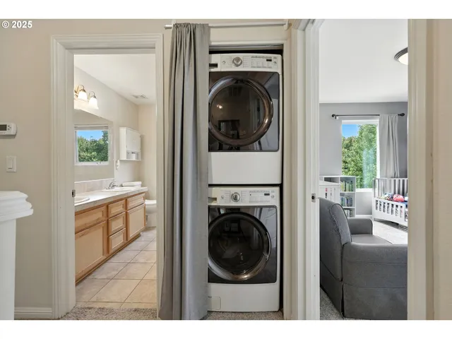 $334,999 | 895 Southwest 170th Avenue, Beaverton, OR 97006