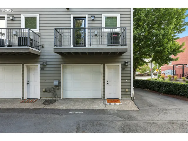 $334,999 | 895 Southwest 170th Avenue, Beaverton, OR 97006