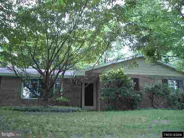 560 Dellinger Road Mount Wolf, PA 17347 - Photo 1 of 6 Gallery Image 1
