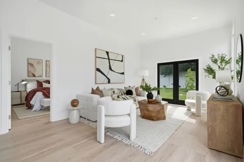 $1,649,000 | 996 Patricia Avenue, San Mateo, CA 94401