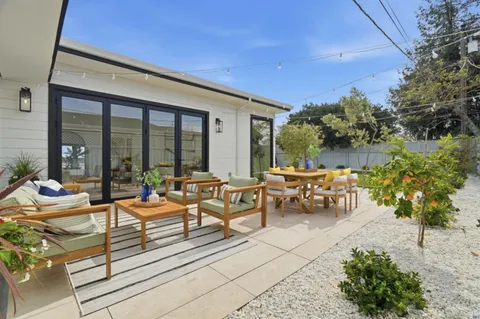 $1,649,000 | 996 Patricia Avenue, San Mateo, CA 94401